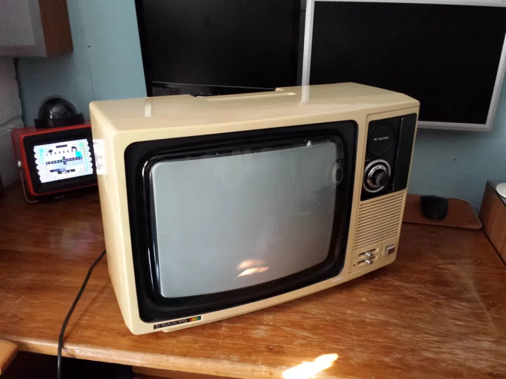 The old TV does not turn on