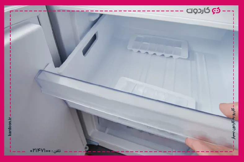 چرا زیر یخچال آب می دهد؟ Is it dangerous to put water under the refrigerator