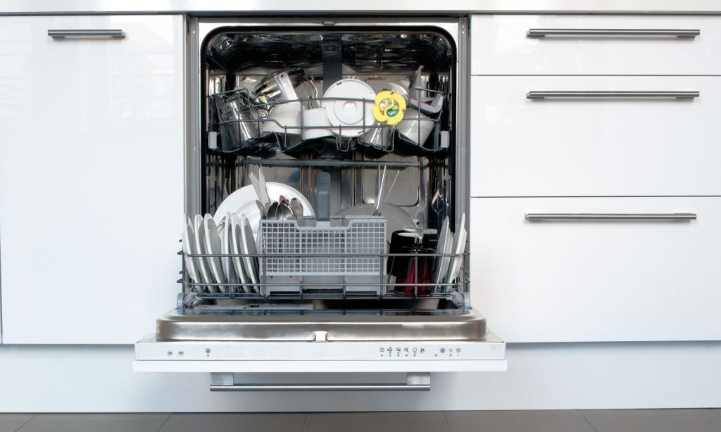 Adjusting the water hardness of the Bosch dishwasher