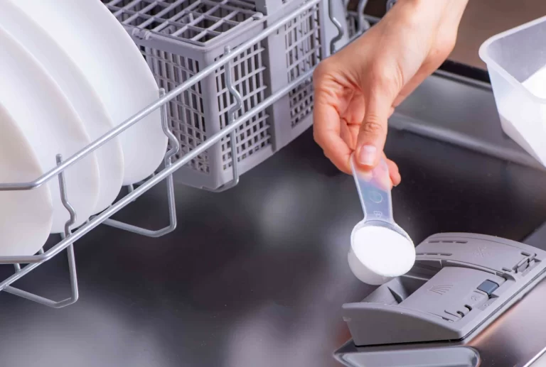 The correct way to use dishwasher powder