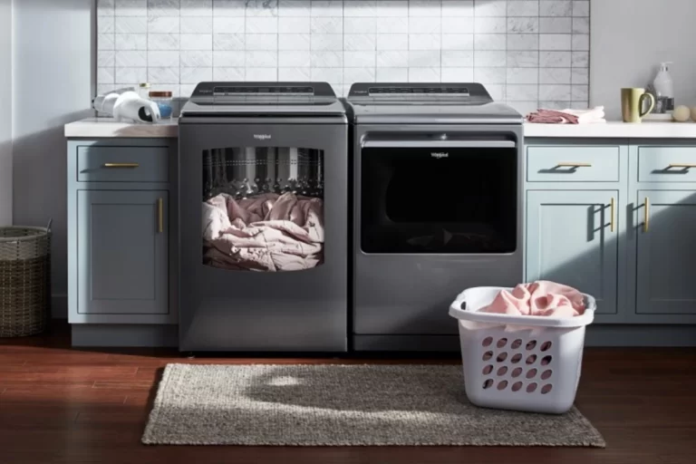 نحوه شستن پتو در ماشین لباسشویی
