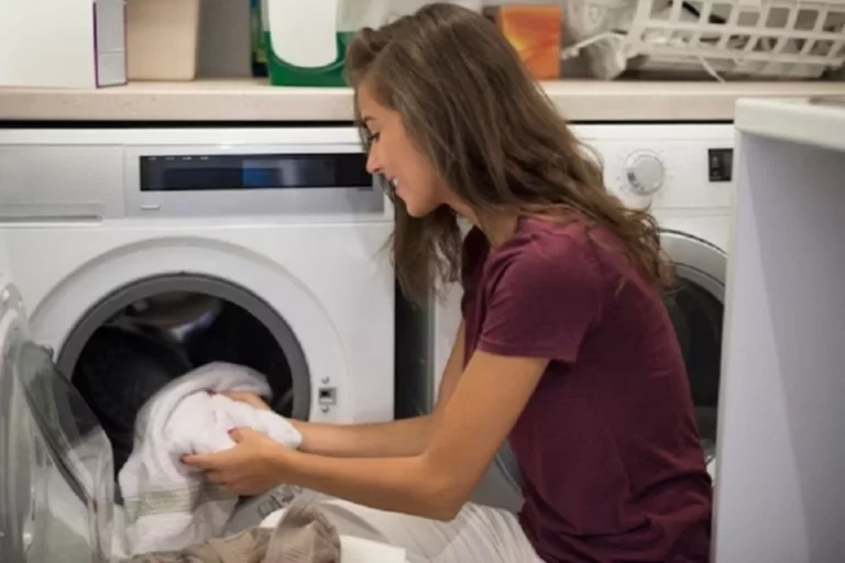 نکات مهم در شستن پتو با ماشین لباسشویی ‏