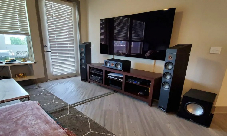 Will its information be deleted by resetting the home cinema