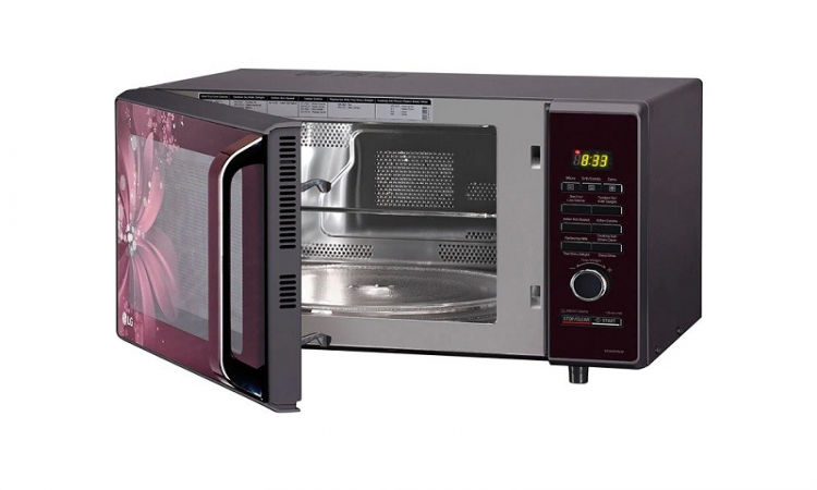 Important points in using a microwave oven