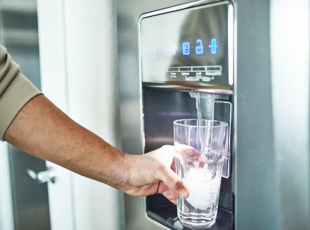 The main causes of the bad smell of the Samsung refrigerator